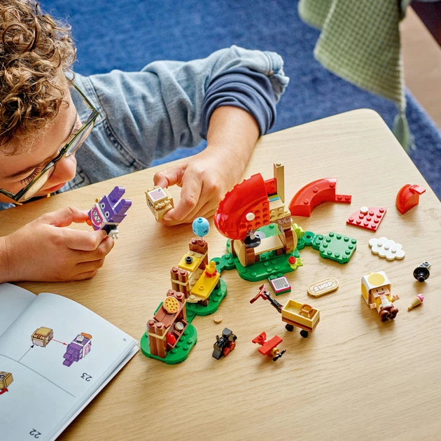 Zestaw klocków LEGO Super Mario Nabbit w sklepie Toada — zestaw rozszerzający 230 elementów (71429) - obraz 4
