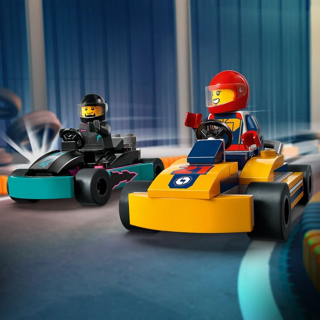 Zestaw klocków LEGO City Gokarty i kierowcy wyścigowi 99 elementów (60400) - obraz 7