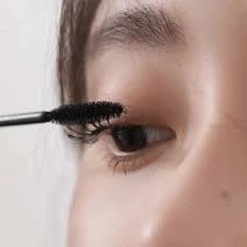 Тушь для объёма Rom&nd Han All Fix Mascara Volume Black V01 - Фото 2 Тушь для объёма Rom&nd Han All Fix Mascara Volume Black V01 - изображение 2