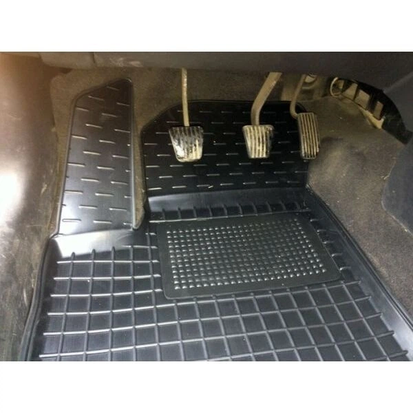 Автомобильные коврики в салон на Haval H3 05- 4шт черные Avto-Gumm Хавал Н3 АМ0014711 - изображение 3