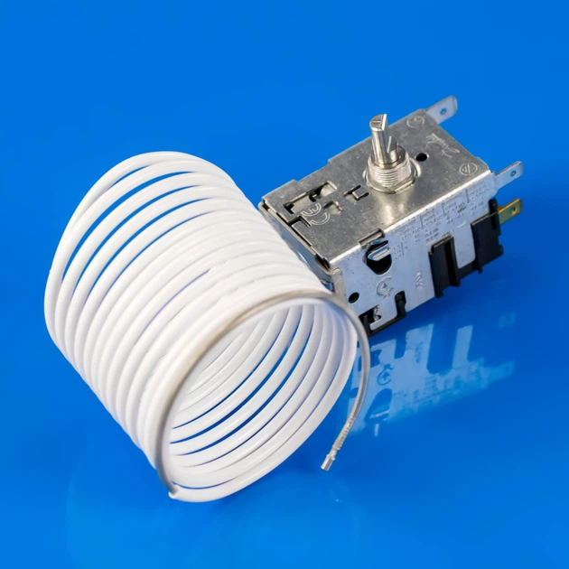 Термостат Danfoss для холодильника Indesit (C00289013) - изображение 2