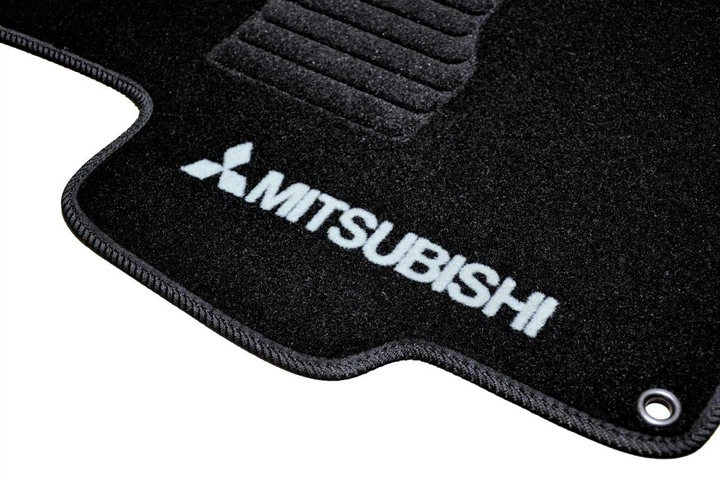 Ворсові килимки в салон авто AVTM на у MITSUBISHI Lancer X 07- 5шт Митсубиси Лансер Икс чорні АМ0015758 - зображення 5
