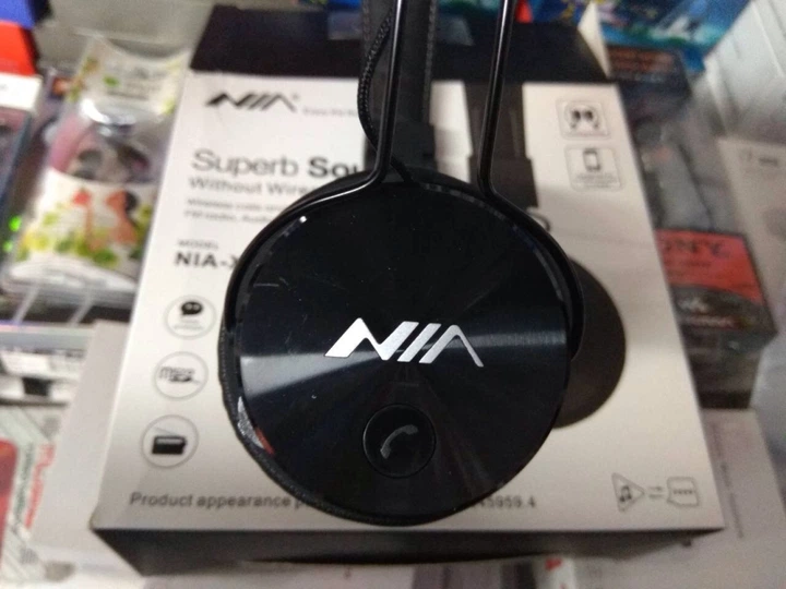 Наушники беcпроводные Nia X3 Black с микрофоном Черный (SH777407) - изображение 2