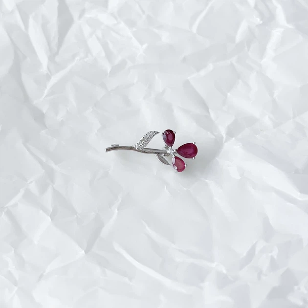 Серебряная брошка с натуральным рубином 2.365ct, фианитами (2152781) - изображение 7