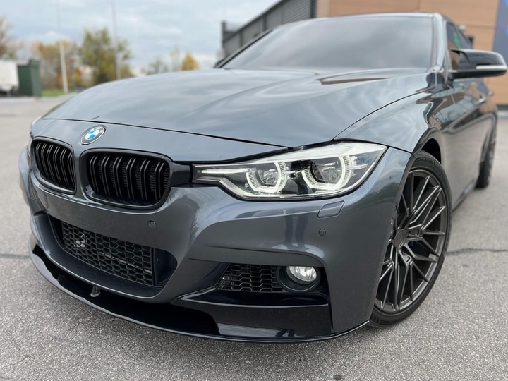 Накладка переднего бампера юбка M performance BMW 3 series F30 F31 2012-2018 абс пластик, черный глянец 1234 upgrade для BMW 3 series F30 2012-2018 (8074) - изображение 9