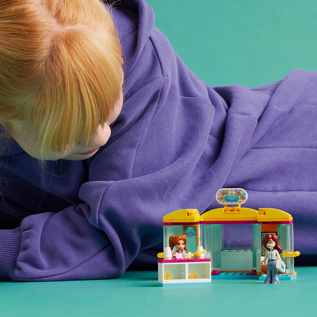 Конструктор LEGO Friends Крамничка аксесуарів 129 деталей (42608) - зображення 8
