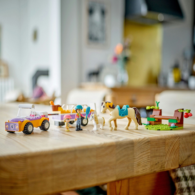 Конструктор LEGO Friends Причіп для коня й поні 105 деталей (42634) - зображення 6