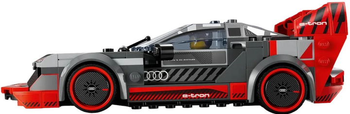 Конструктор LEGO Speed Champions Гоночний автомобіль Audi S1 e-tron quattro 274 деталі (76921) - зображення 4