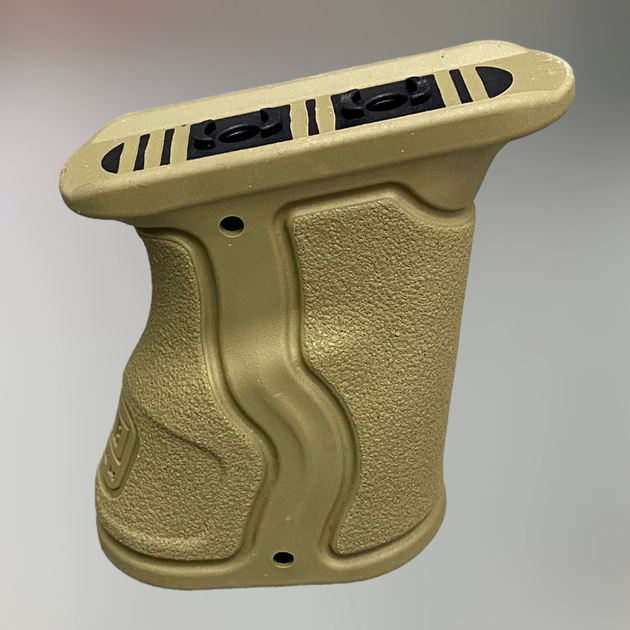 Рукоятка передняя FAB Defence Gradus – M, цвет Койот, на M-LOK, рукоятка переноса огня - изображение 1