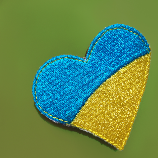 Шеврон нашивка на липучке IDEIA Флаг Украины Сердце вышитый патч 6 х 6.5 см 2 шт. (2200004269115) - изображение 2