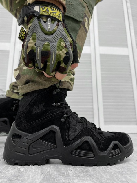 Тактичні черевики AK Tactica Чорний 42 - зображення 1