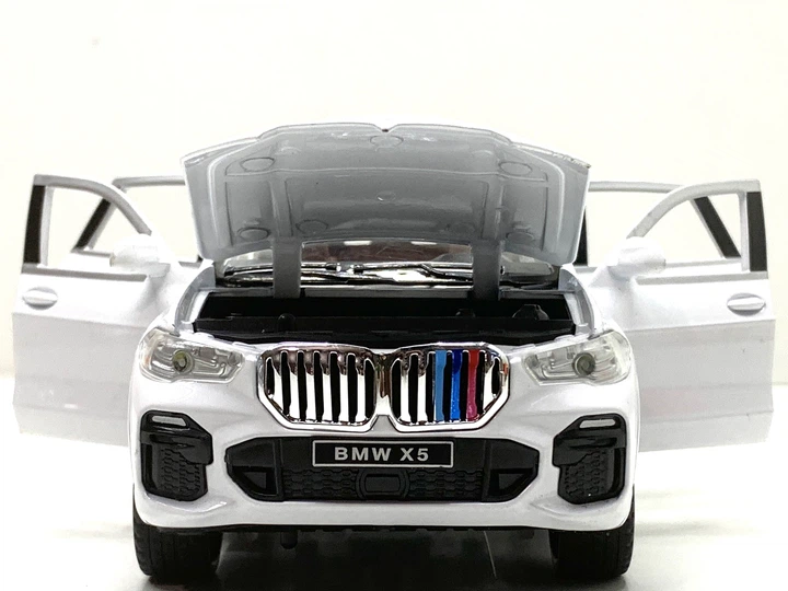 Машина Автосвит BMW Х5 инерционная масштаб 1:24 открываются двери капот багажник 20см Белая (AP-2012) - изображение 8