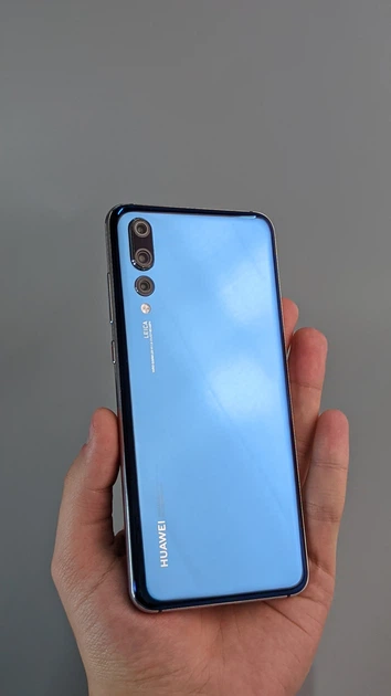Мобільний телефон Huawei P20 Pro 6/64GB Midnight Blue (CLT-AL01