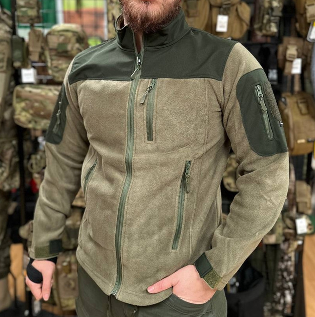 Мужская флисовая демисезонная повседневная кофта Safari Tactical с Softshell вставками Хаки S Kali воротник стойка застежка - молния на всю длину кофты полномерные карманы для рук и дополнительные на рукавах для рыбалки охоты туристических походов - изображение 1