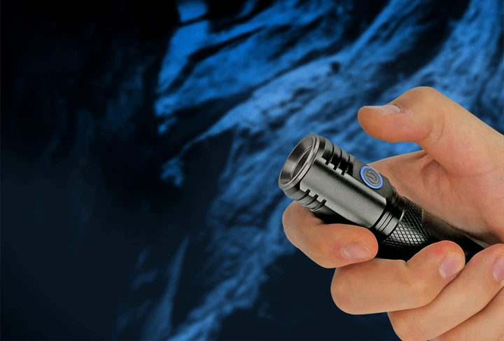 Ліхтарик ручний everActive FL-2000R "Buddy", LED 20W, 18650/2200mAh, 2000Lm, USB-C, IPX6, магніт, 5 режимів, Gift Box - зображення 11