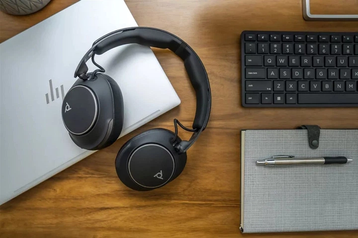 Słuchawki Poly Voyager Surround 80 UC USB-C + adapter USB-C/A (8G7T9AA) - obraz 4
