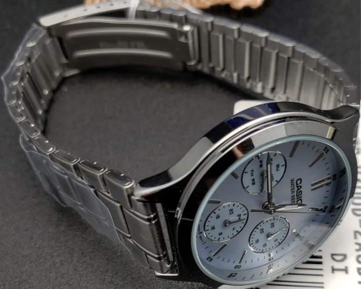 Женские часы Casio LTP-V300D-2AUDF Светло-голубые с серебристым Нержавеющая сталь - изображение 3
