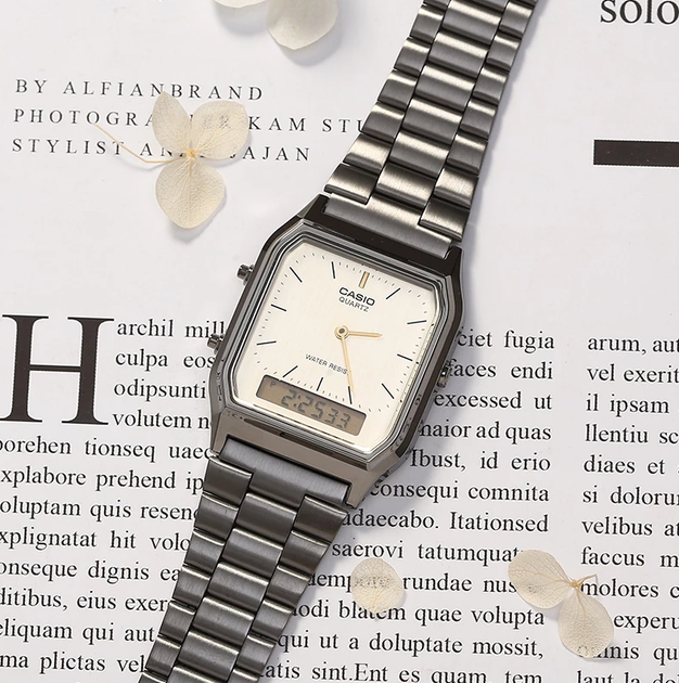 Наручний годинник Casio AQ-230GG-9A Срібло\золотистий екран Нержавіюча сталь - зображення 2