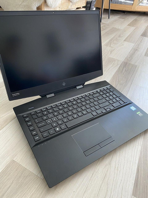 Ігровий ноутбук HP Omen 17" IPS 144 Гц Intel i9 9880H /16 Гб / SSD 256 ...