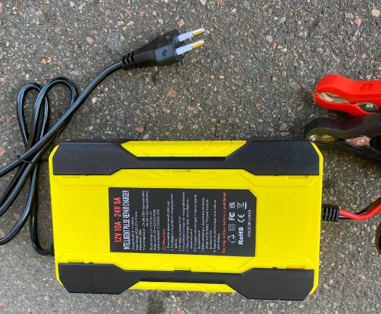 Зарядний пристрій Lemanso 12B 10A LM40404 - изображение 3