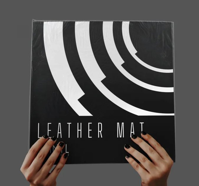 Слип-мат VinylMaster Leather-Mat II 300mm Black - Фото 3 Слип-мат VinylMaster Leather-Mat II 300mm Black - изображение 3