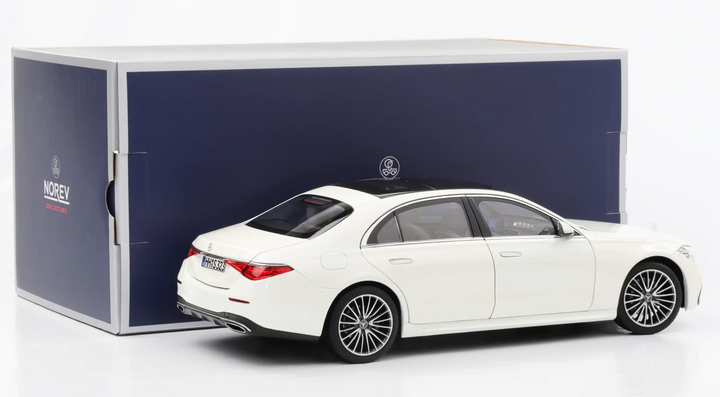 Модель автомобиля Mercedes-Benz S-Class (W223) AMG Line White