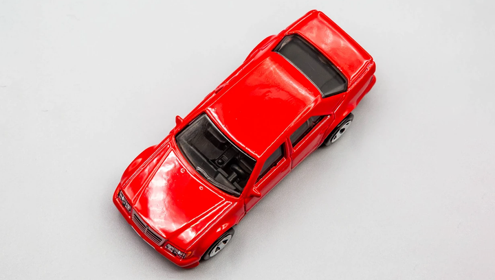 Машинка Базовая Hot Wheels Mercedes-Benz 500 E Factory Fresh 1:64 HCT95 Red - Фото 5 Машинка Базовая Hot Wheels Mercedes-Benz 500 E Factory Fresh 1:64 HCT95 Red - изображение 5