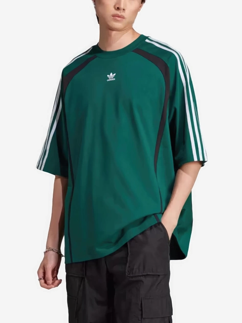 Футболка довга чоловіча Adidas IW3638 L Зелена (4067886865334) - зображення 1