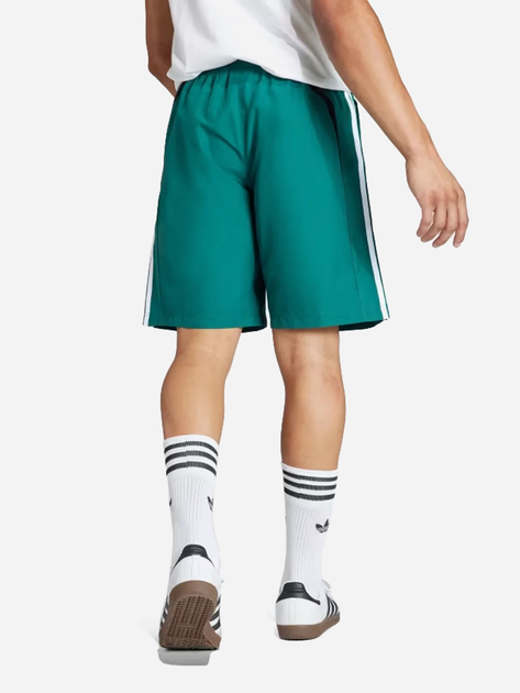 Спортивні шорти чоловічі Adidas IW3644 XL Зелені (4067886989269) - зображення 2