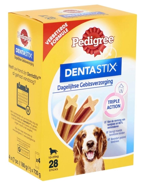 Ласощі для собак Pedigree DentaStix 4 x 180 г (5998749105214) - зображення 1