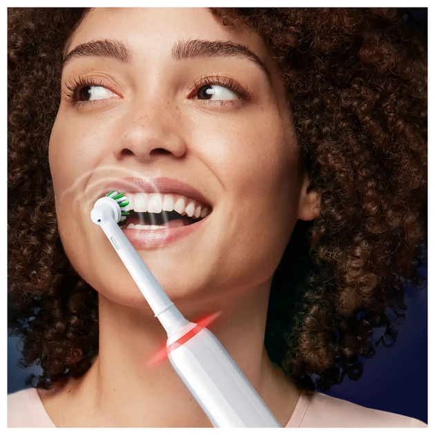 Електрична зубна щітка Oral-B Pro 3 3500 (8006540759929) - зображення 3