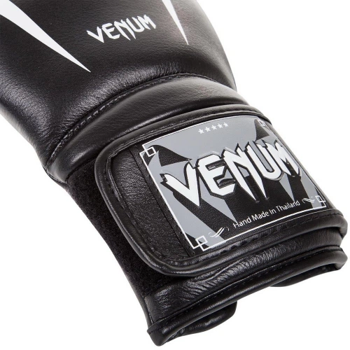 Боксерські рукавиці Venum Giant 3.0 Boxing Gloves Black (VENUM