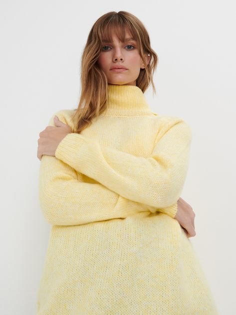 Sweter z golfem damski oversize Sinsay 9387E-10M XS Żółty (5904020268530) - obraz 1