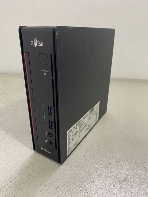Неттоп Fujitsu Esprimo Q556 USFF / Intel Core i7-6700T (4 (8) ядра