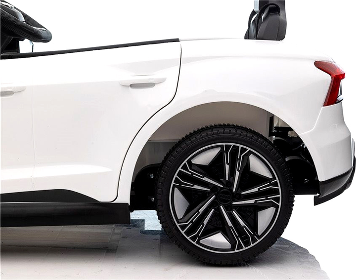 Електромобіль для дітей Azeno Electric Car Audi E-Tron Білий (5713570003696) - зображення 5