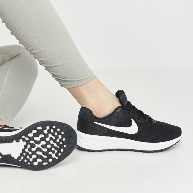 Жіночі кросівки для бігу Nike Revolution 6 Next Nature DC3729-003 42 Чорний/Білий (195242836286) - зображення 2