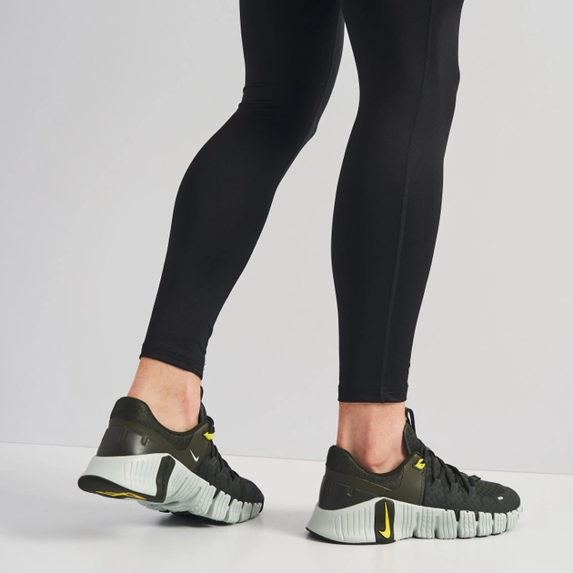 Чоловічі кросівки для залу Nike Free Metcon 5 DV3949-300 44.5 Сірий/Чорний (196607700532) - зображення 2