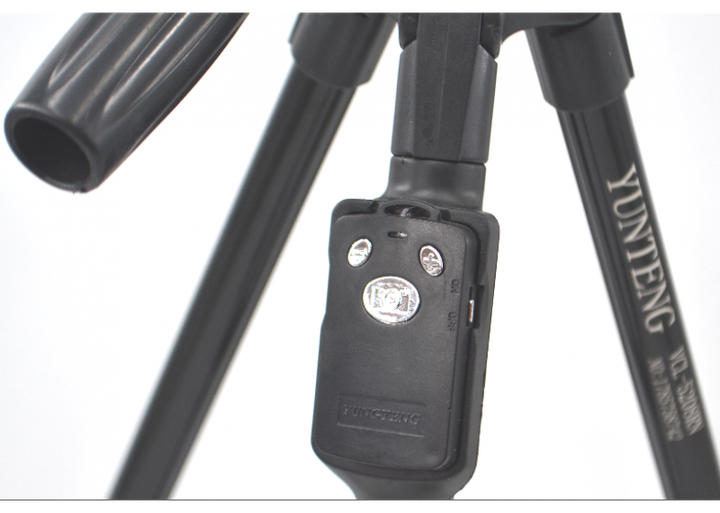 Штатив трипод Yunteng VCT-5208 для мобильного телефона и фотоаппарата + Bluetooth пульт Черный (11591) - изображение 4