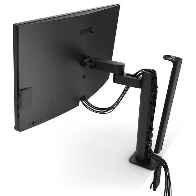 TFT 31.5" BenQ PD3205UA, IPS, 4K UHD, 99% sRGB, HDMI, DP, USB-С, USB-hub, HAS, колонки, темно- сірий - изображение 8