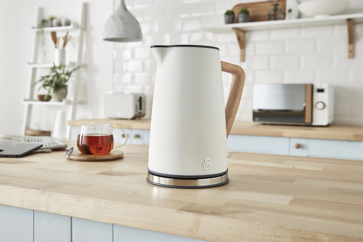 Электрочайник Swan Nordic SK14610WHTN 1.7 л Белый - изображение 10