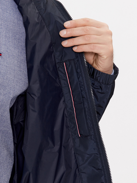 Вітровка чоловіча Tommy Hilfiger MW0MW31640-DW5 S Синя (8720644121764) - зображення 5