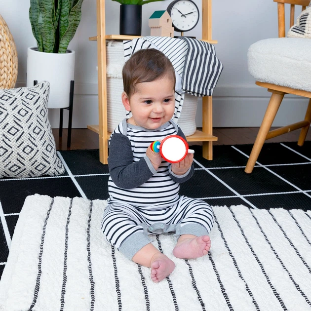 Іграшка-брязкальце Baby Einstein Cal’s Sensory Shake-up (16707) - Фото 7 Іграшка-брязкальце Baby Einstein Cal’s Sensory Shake-up (16707) - зображення 7