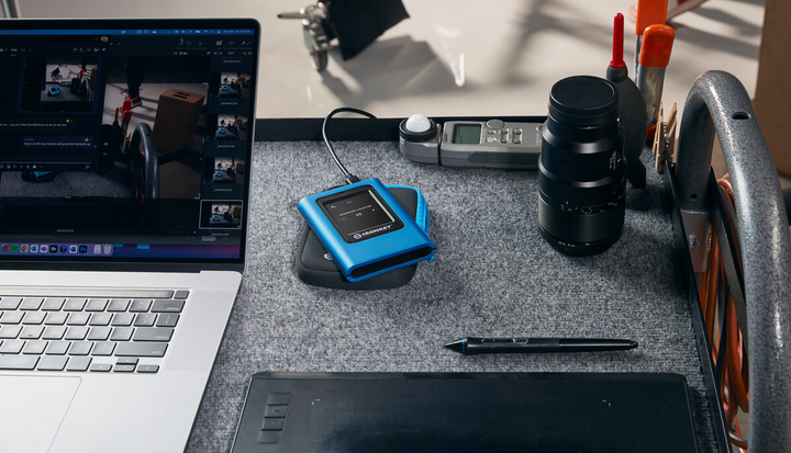 SSD диск Kingston IronKey Vault Privacy 80 External SSD 960GB USB 3.2 Gen 1 (IKVP80ES/960G) - зображення 10