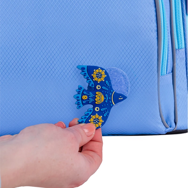 Набір Kite Be Ukraine бейдж на липучці та підвіска Синій х 2 шт (K24-3010-3) - Фото 4 Набір Kite Be Ukraine бейдж на липучці та підвіска Синій х 2 шт (K24-3010-3) - зображення 4