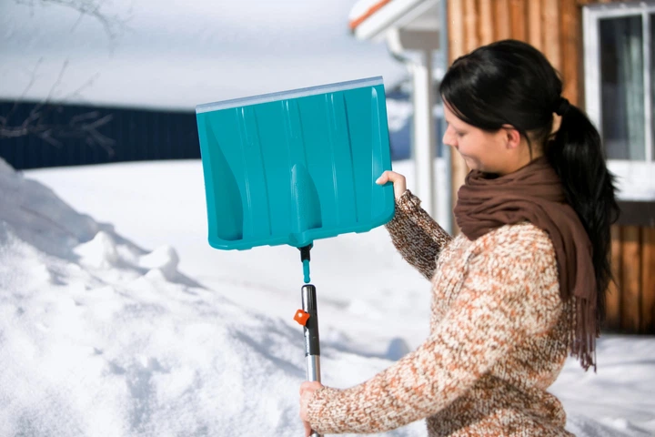 Łopata do śniegu Gardena Combisystem z ostrzem stalowym 40 cm (03242-20.000.00) - obraz 10