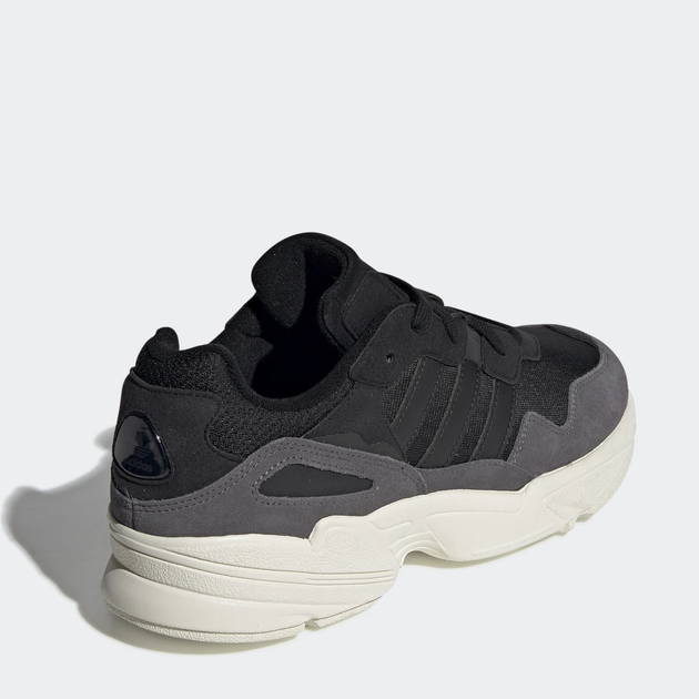 Чоловічі кросівки adidas Originals Yung-96 EE7245 40 25 см Чорні (4061616279453) - зображення 4
