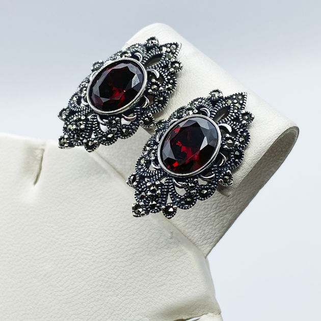 Сережки серебряные с гранатом и марказитом 10,09 г от продавца: Valerie ...