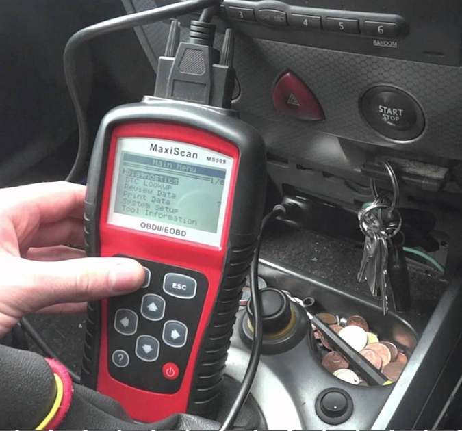 Автосканер диагностический универсальный Konnwei KW808 OBDII/EOBD - изображение 2