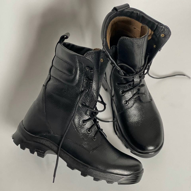 Ботинки Ястреб с мембраной AirTex до -15°C / Водоотталкивающие кожаные Берцы черные размер 45 - изображение 2