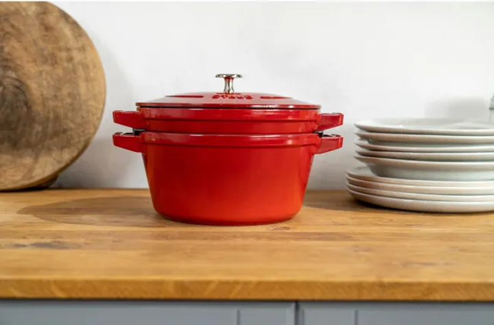 Набор чугунной посуды Staub з кришкою Red 24 см 3 елементи (3272340054556) - зображення 3